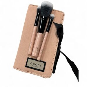 New Gucci Beauty VIP Brush Trio with Case - Soft Pink